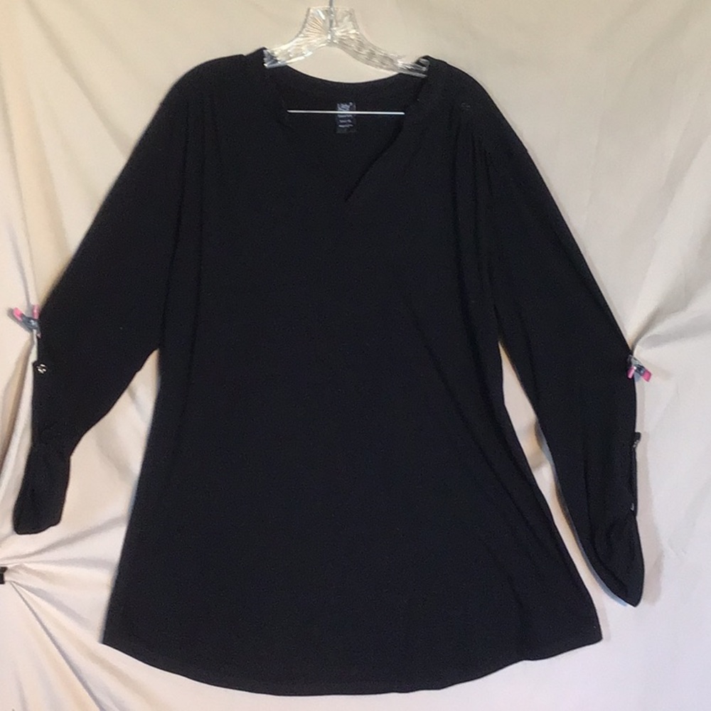 Elegant Black Women's Blouse with Button Detail